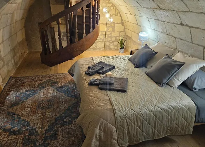 Robin Quantin In The Heart Of Old 公寓 *